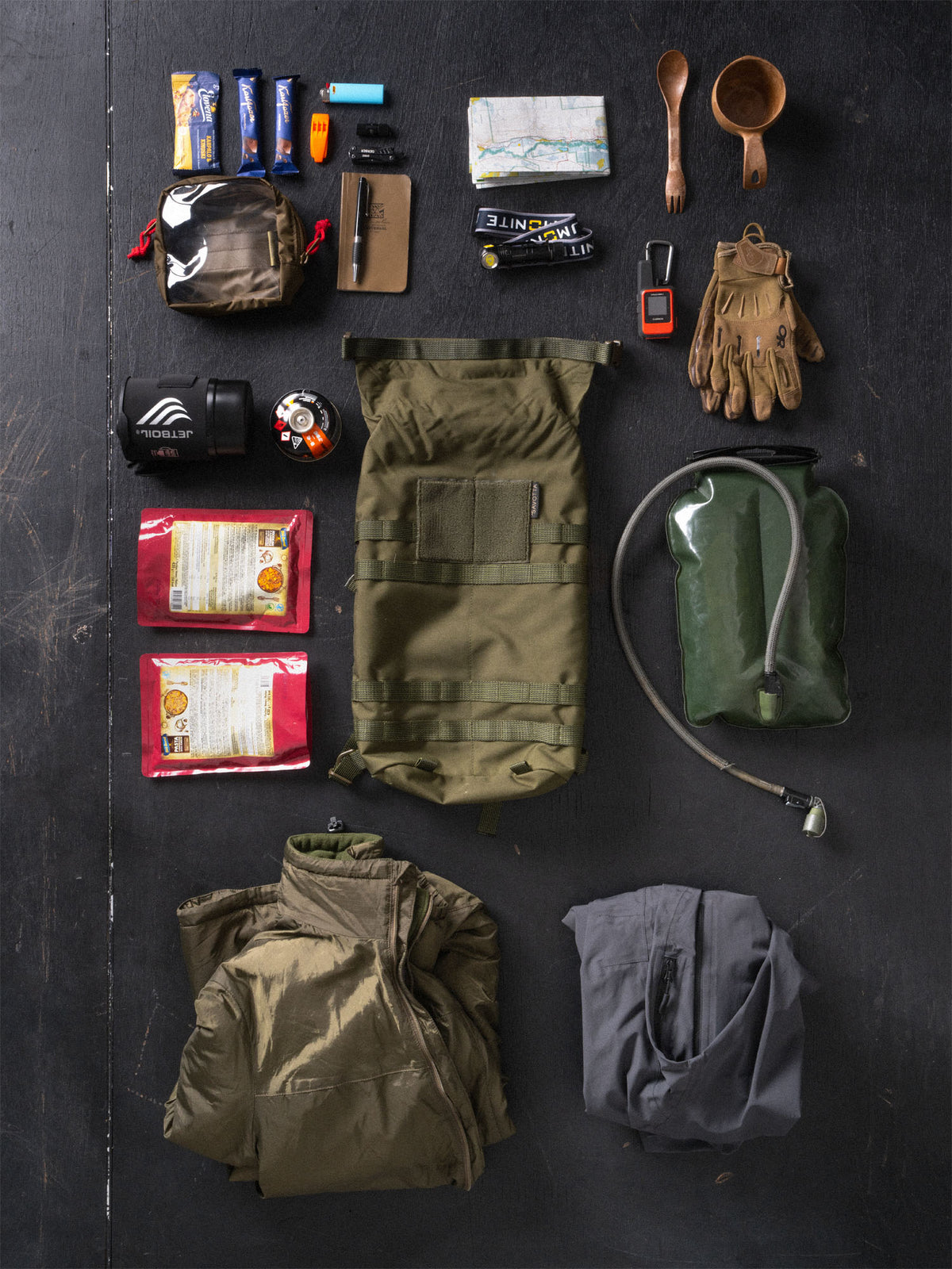 Hatka 12L backpack