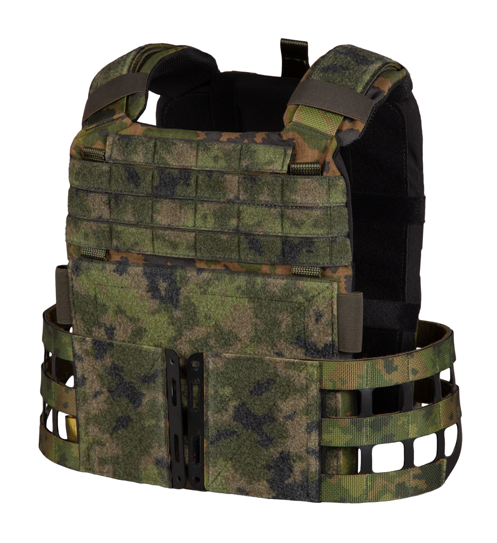 Savotta Varjelus plate carrier in M05 variant