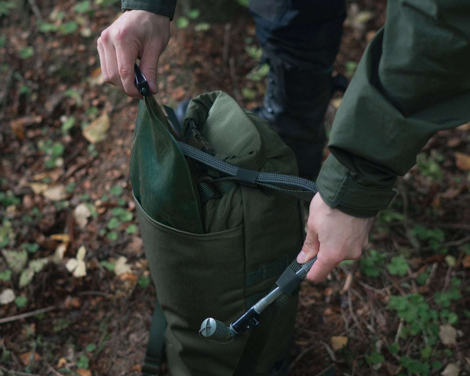 Hatka 12L backpack