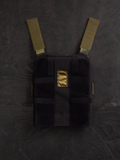 Savotta Varjelus plate carrier front piece from the back