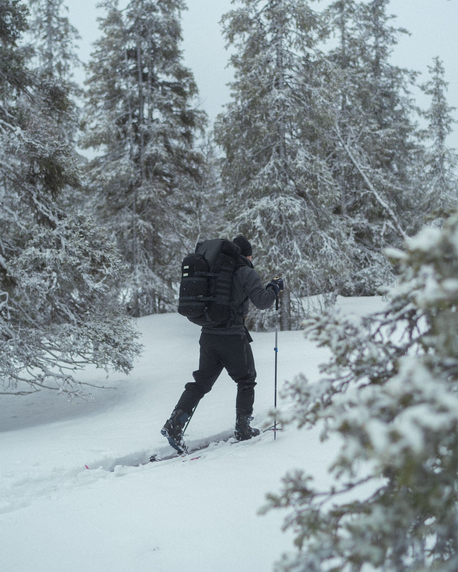Hatka 12L backpack