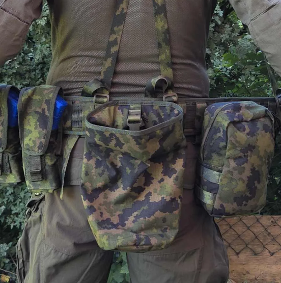 Spartanat testing out the Savotta belts